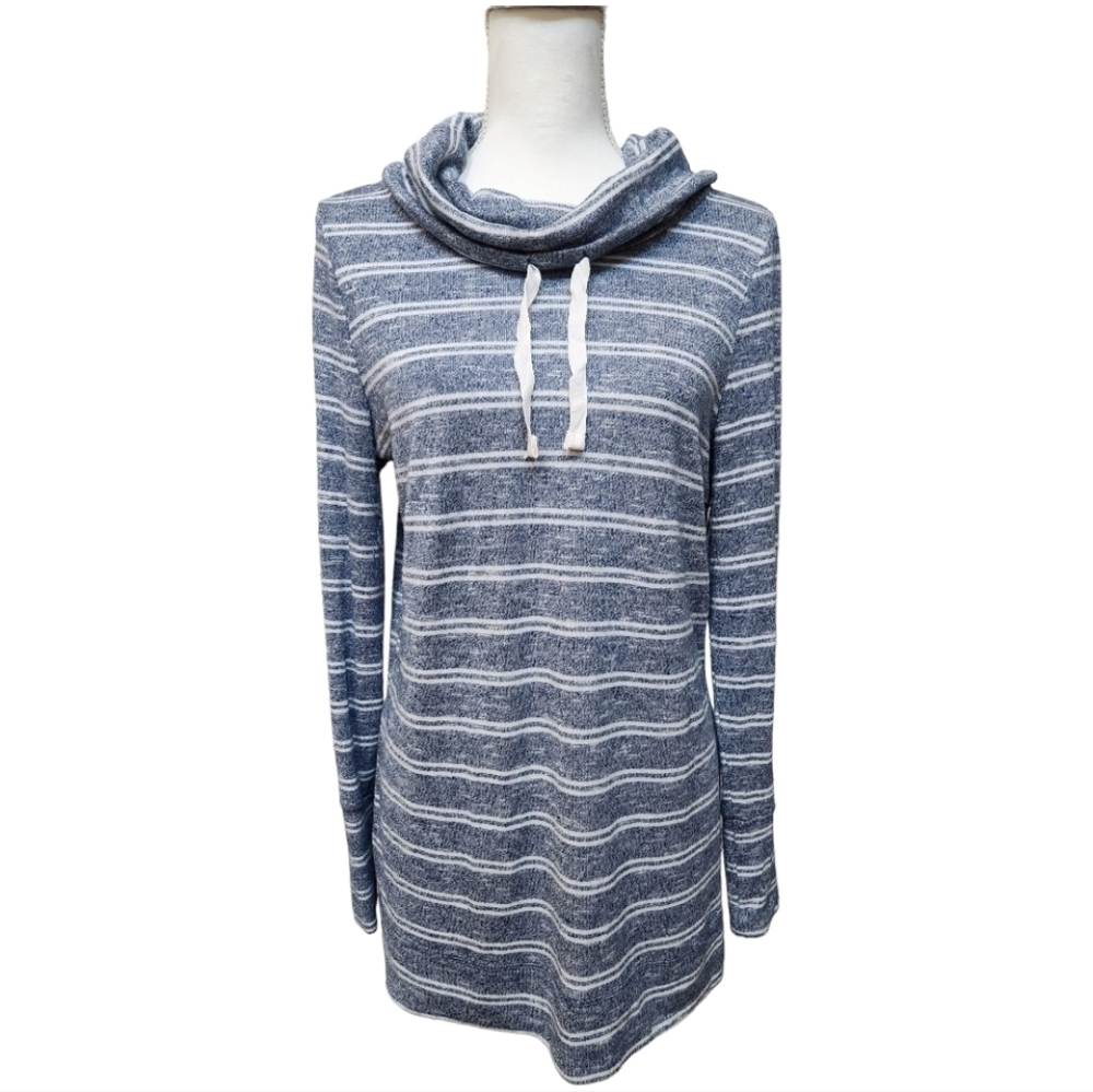 Olive & Oak Cowl Neck Blue and White Striped Pullover Sweatshirt, size Medium